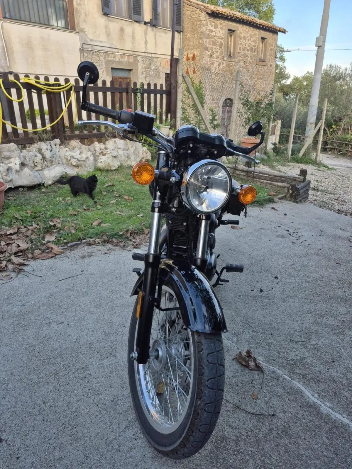 Benelli Imperiale 400 (2021 - 25) (2)