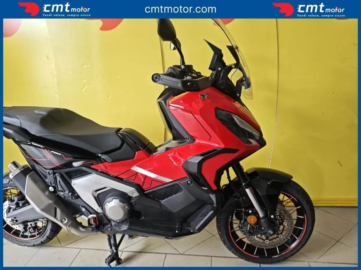 Honda X-ADV 750 DCT (2021 - 24) (9)