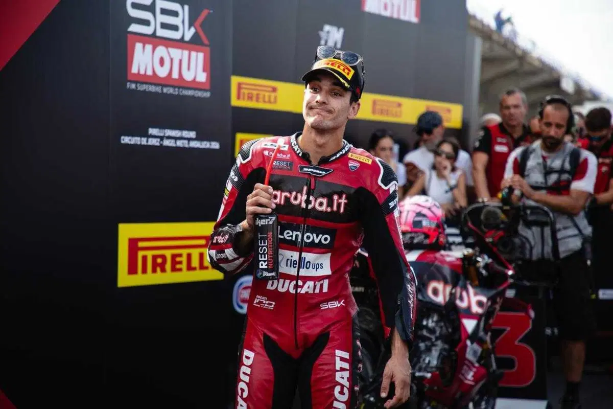 SBK, Vittoria incontrastata di Nicolò Bulega in Gara1 a Jerez [GALLERY] (5)