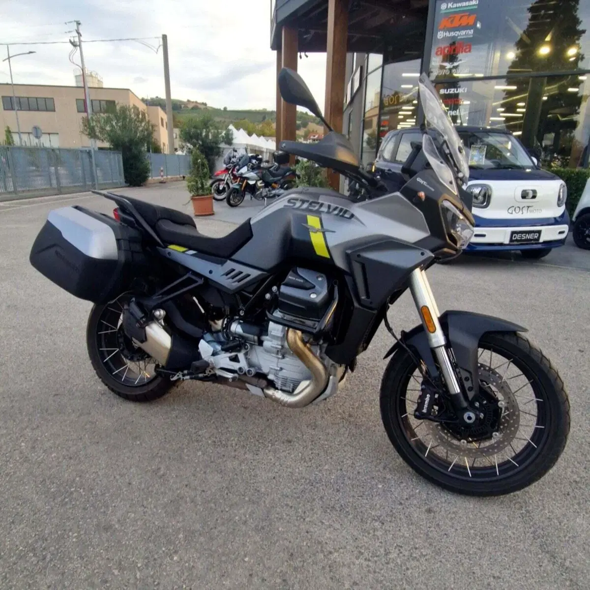 Moto Guzzi Stelvio PFF (2024 - 26) (4)
