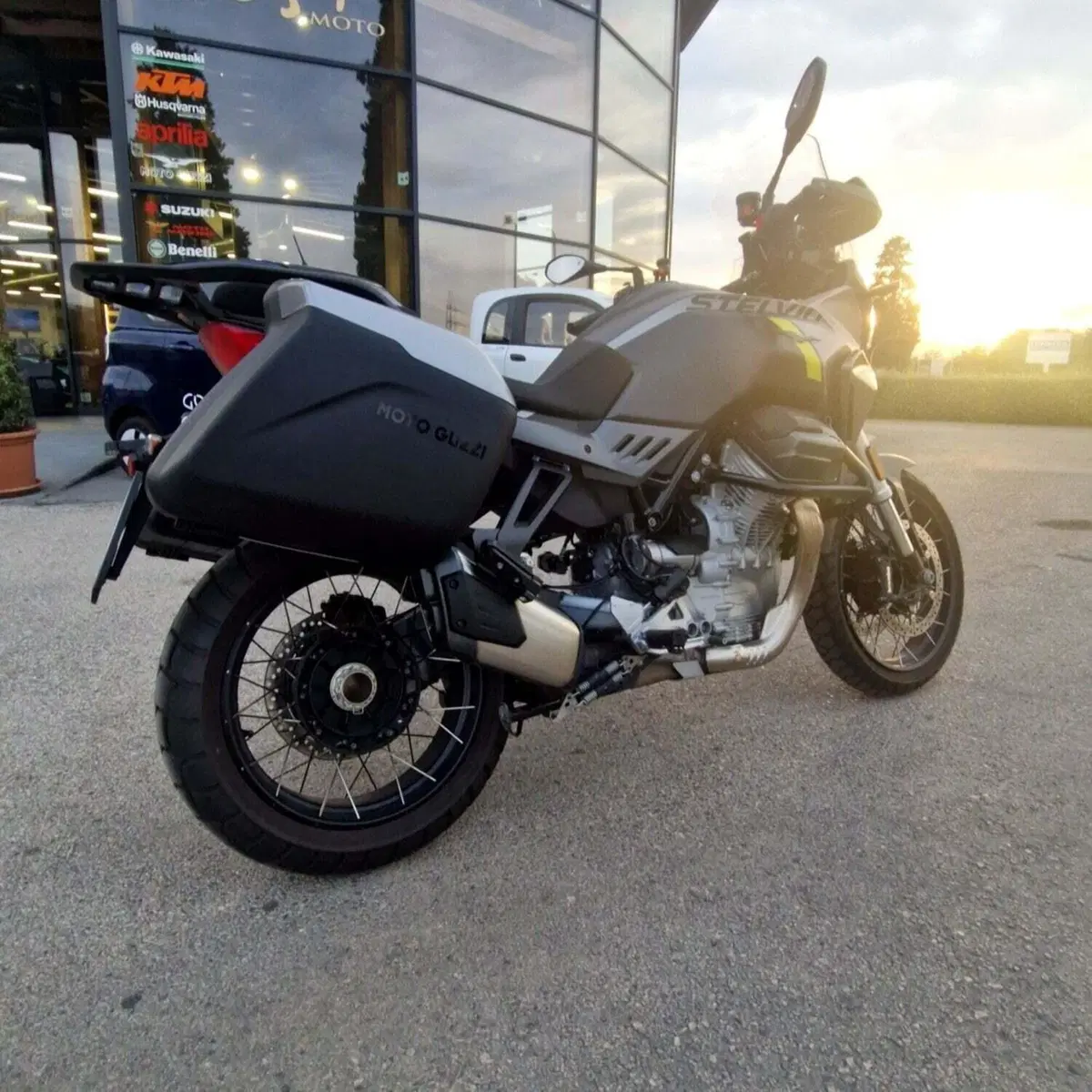 Moto Guzzi Stelvio PFF (2024 - 26) (6)