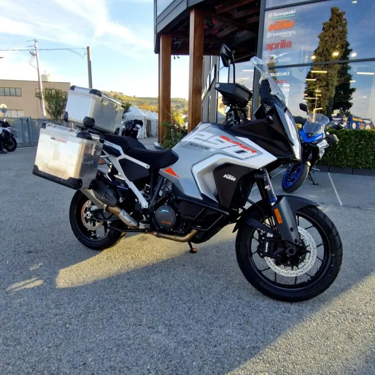 KTM 1290 Super Adventure S (2021 - 25) (3)