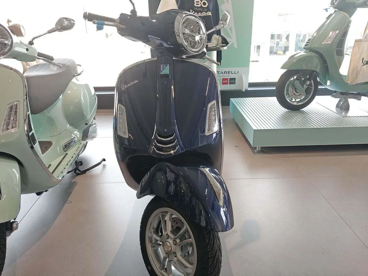 Vespa GTS 310 (2025 - 26) (2)