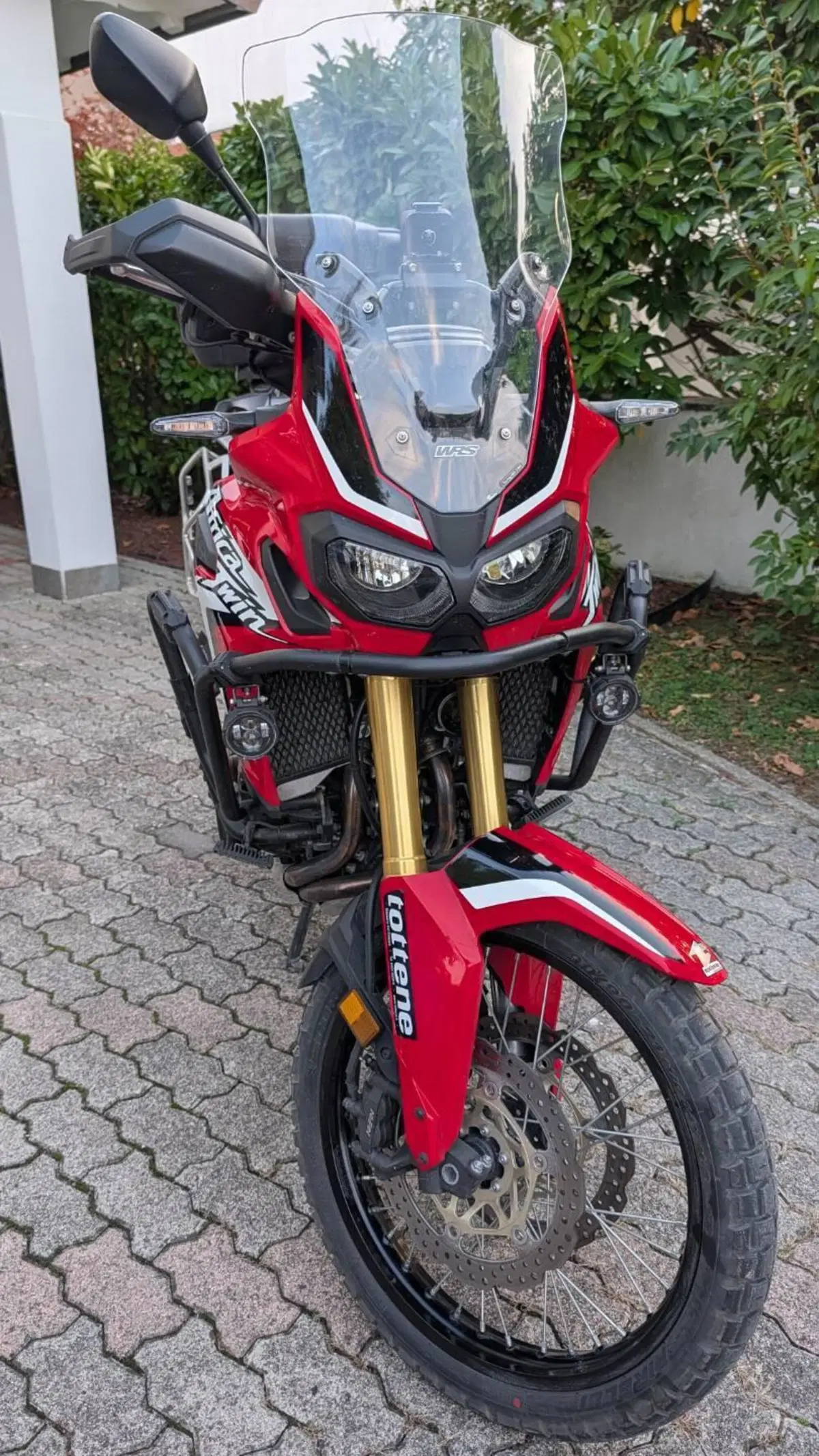 Honda Africa Twin CRF 1000L (2016 - 17) (6)