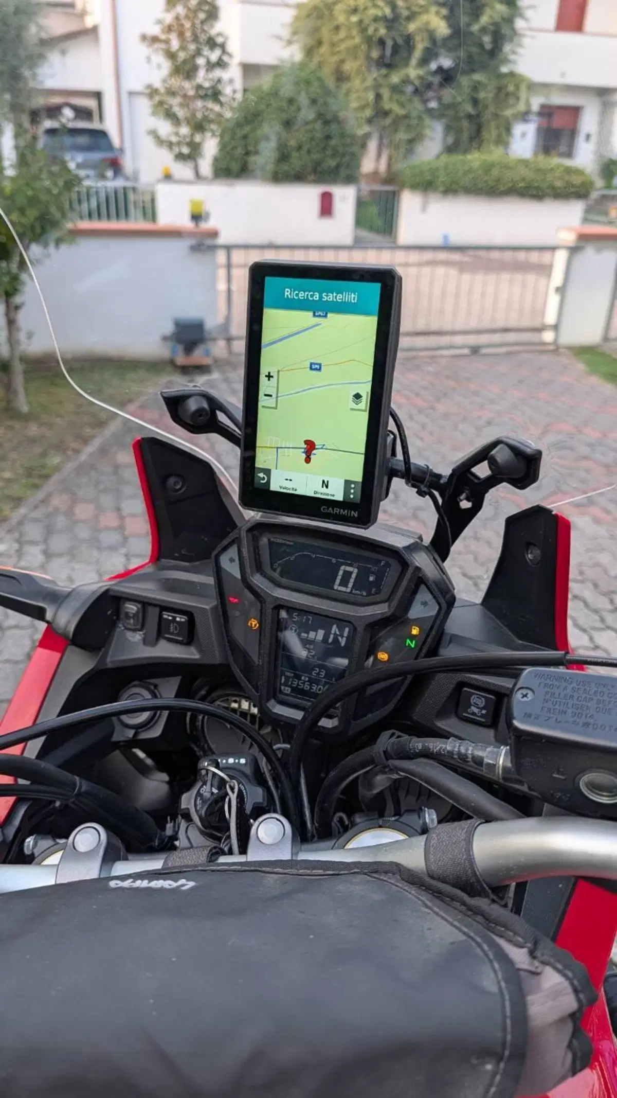 Honda Africa Twin CRF 1000L (2016 - 17) (9)