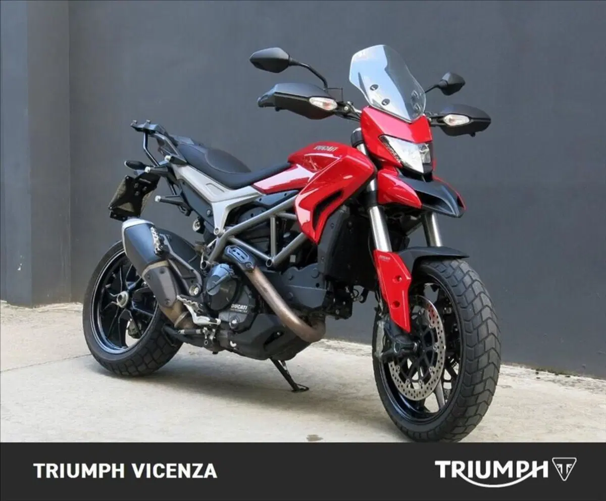 Ducati Hyperstrada 821 (2013 - 15) (2)