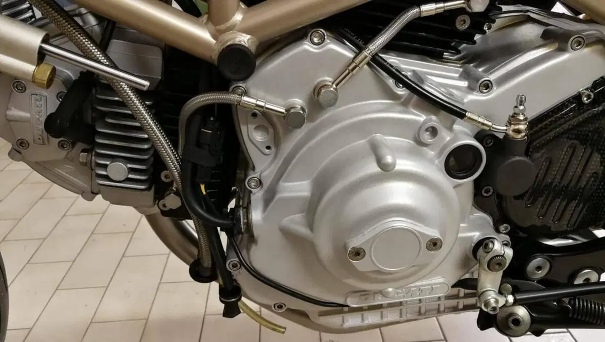 Ducati Monster 900 (1993 - 96) (15)