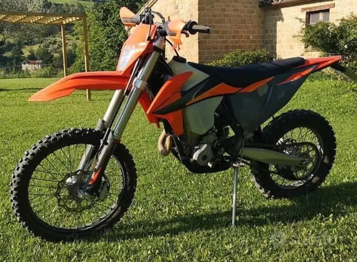 KTM 250 EXC TPI (2021) (2)