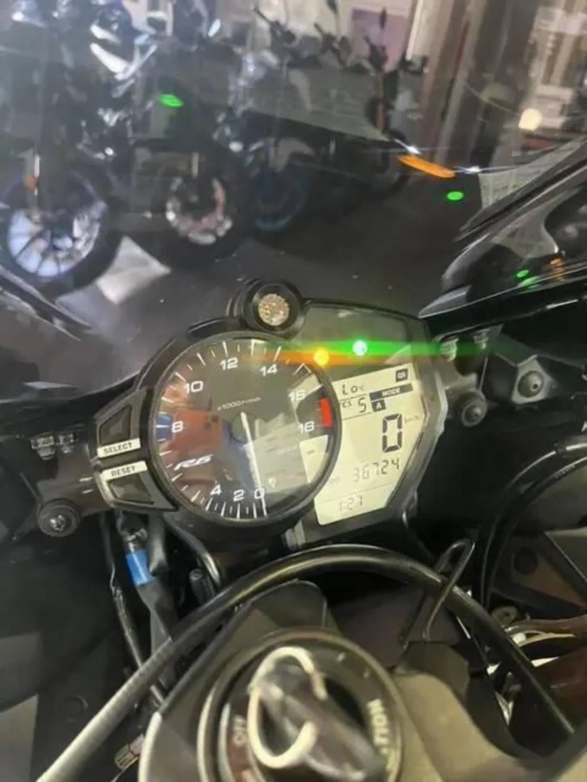 Yamaha YZF R6 (2017 - 20) (6)