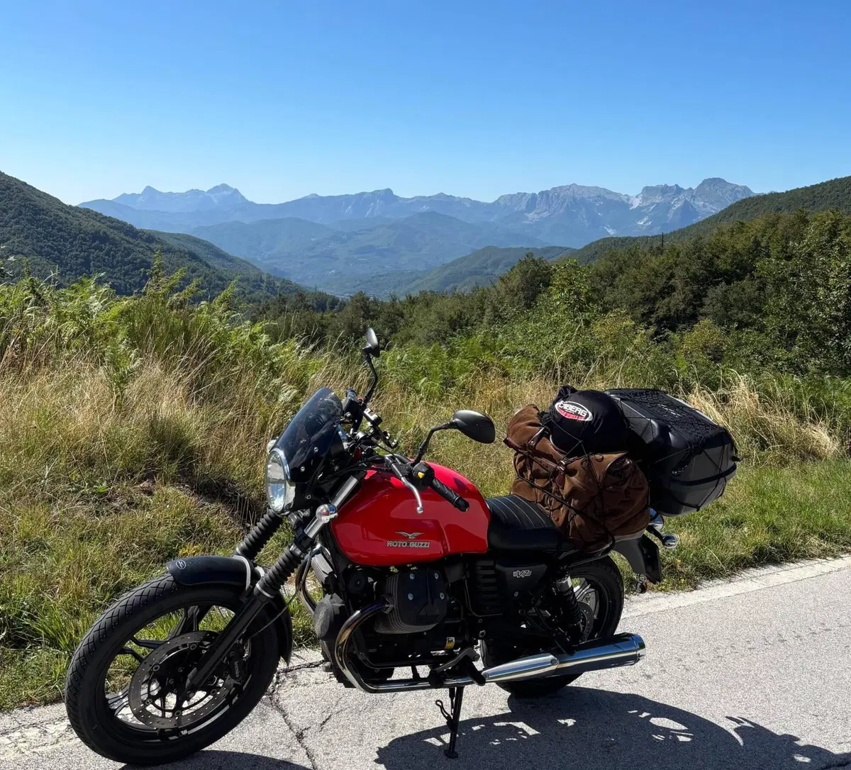 Moto Guzzi V7 Stone (2012 - 15) (7)