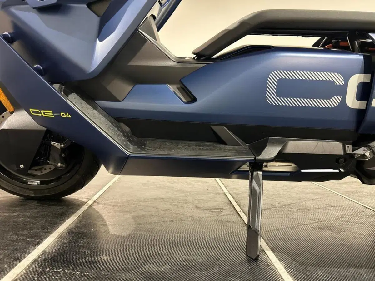 Bmw CE 04 (2021 - 25) (13)
