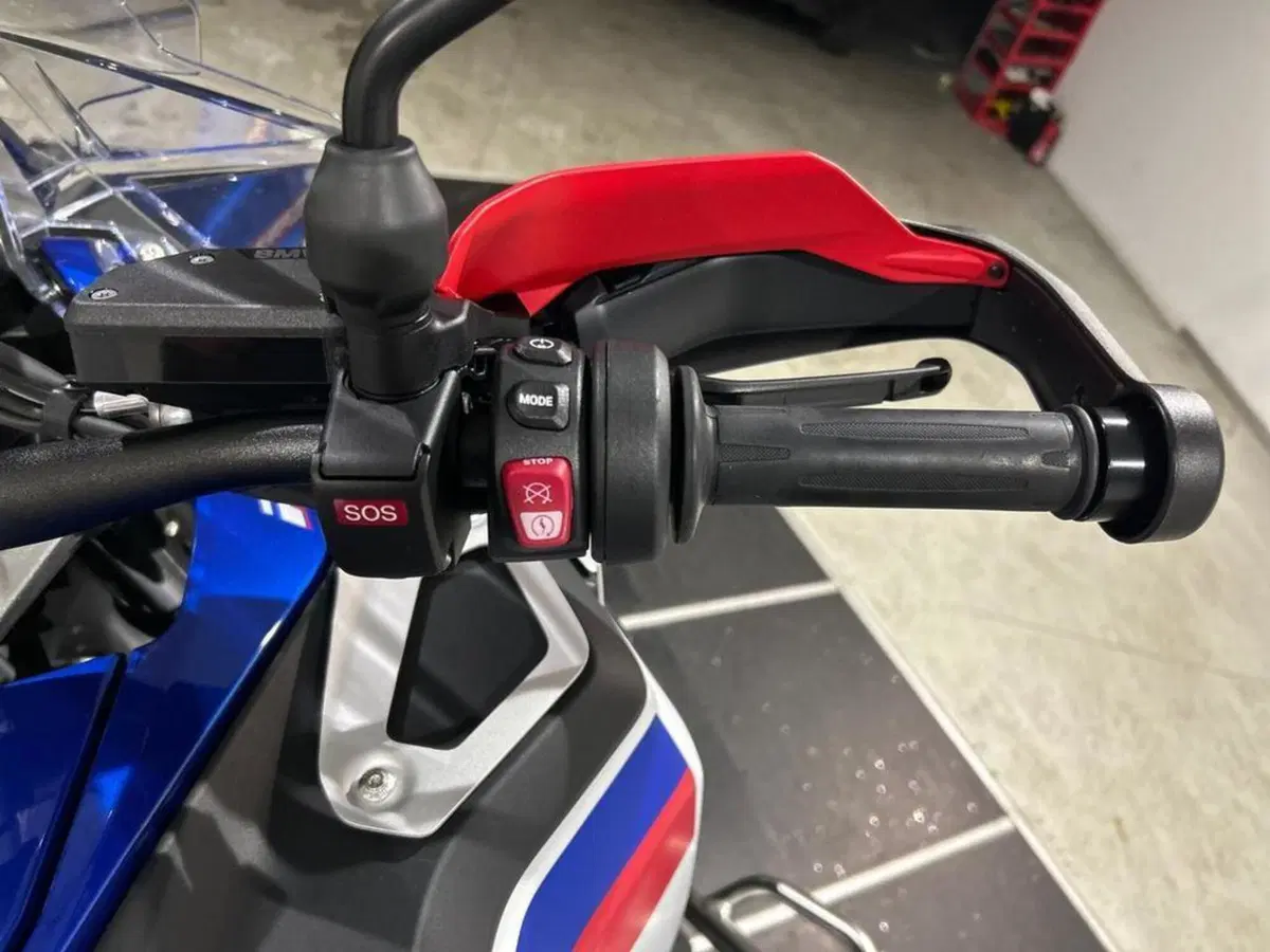 Bmw R 1300 GS Adventure (2025 - 26) (8)