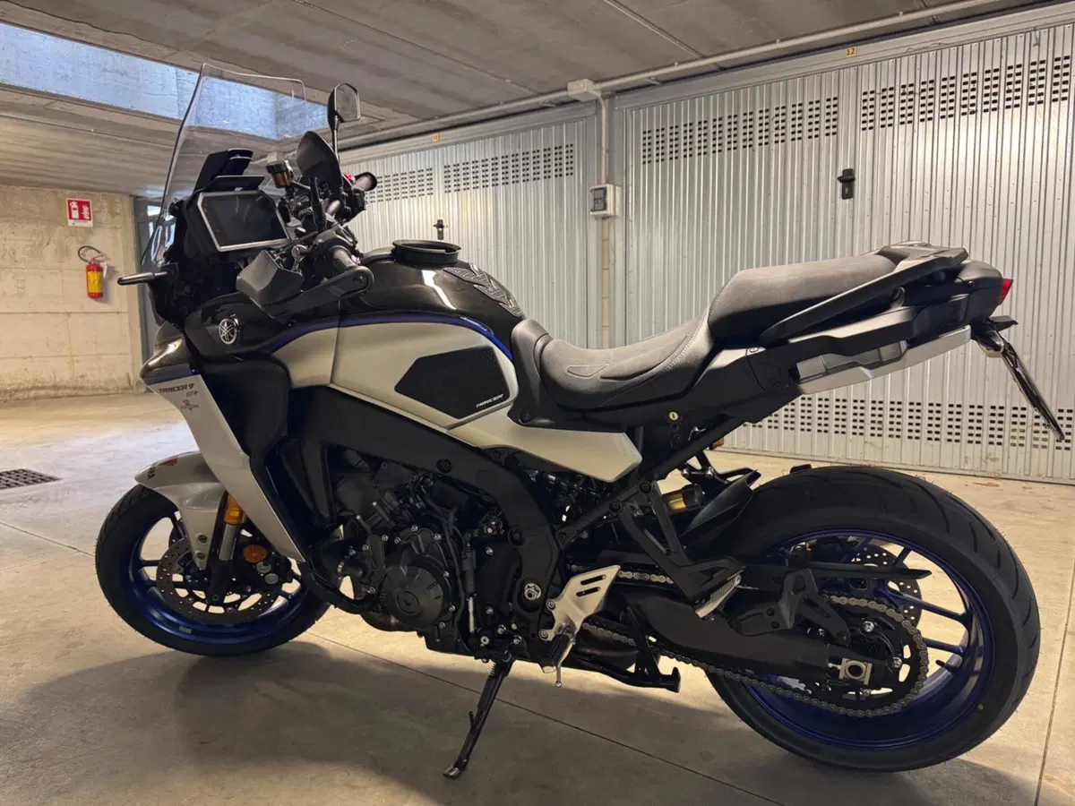 Yamaha Tracer 9 GT+ (2023 - 24) (3)