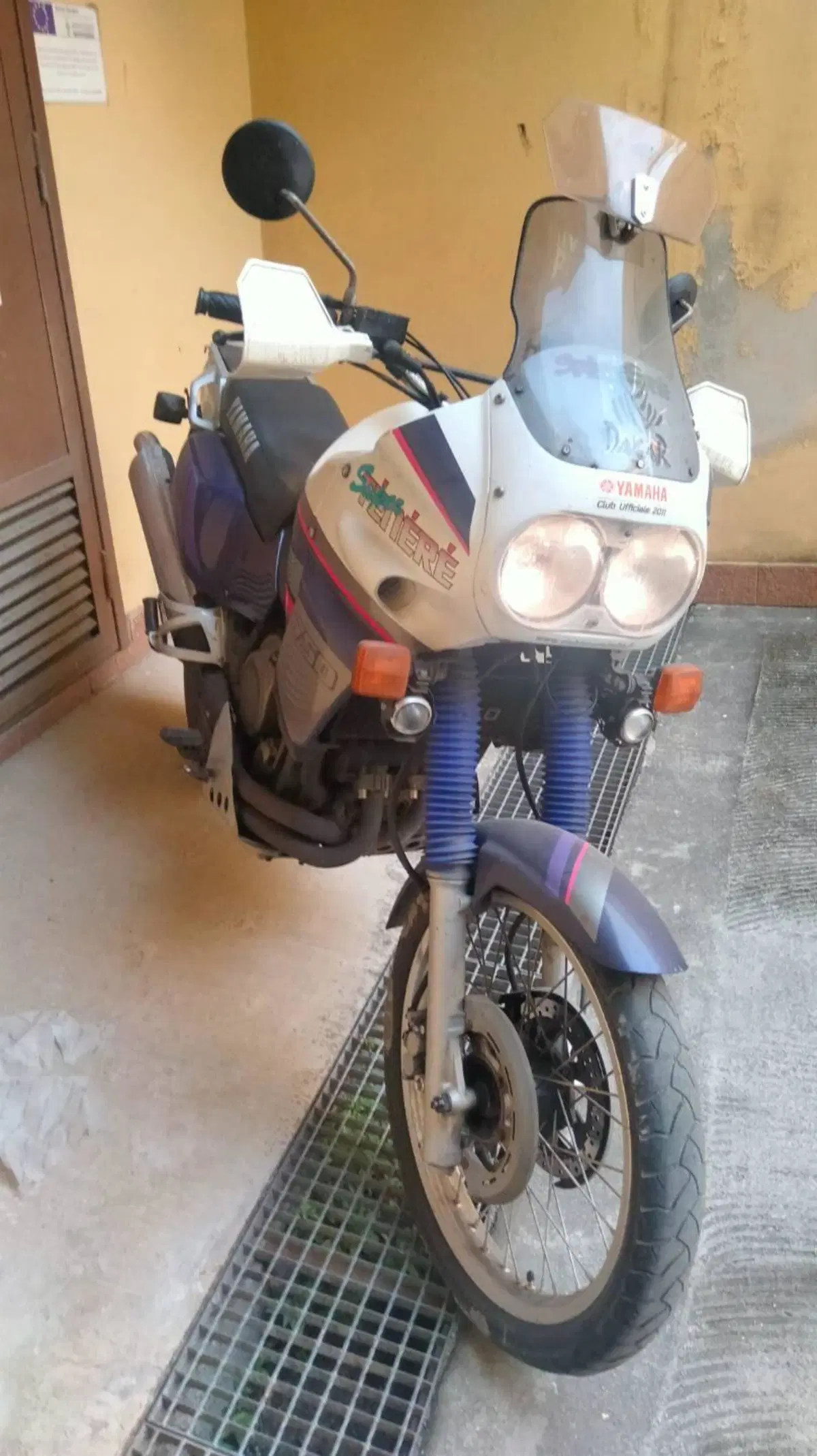 Yamaha XTZ Super Tenere (3)