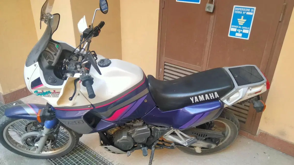 Yamaha XTZ Super Tenere (5)