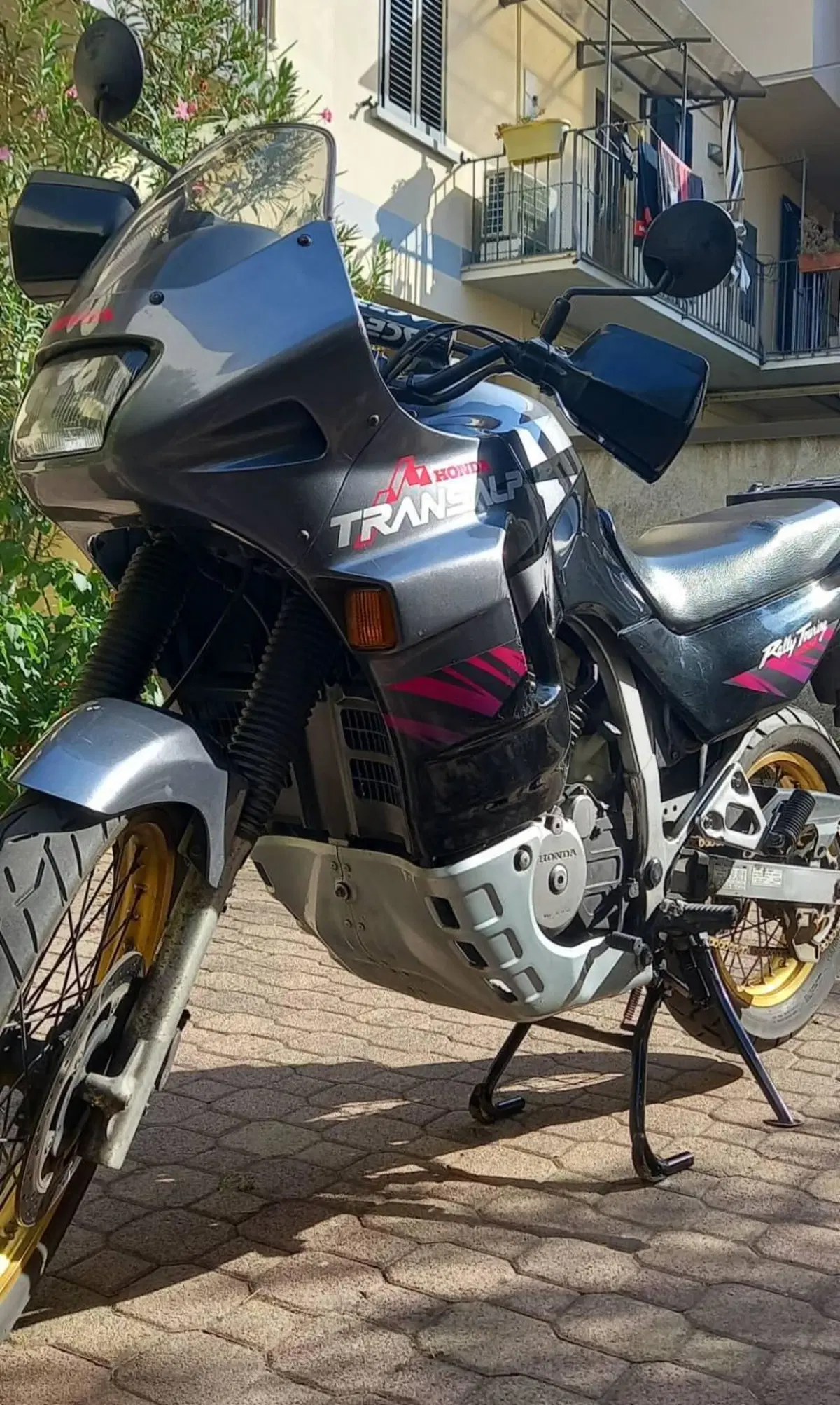 Honda Transalp XL 600V (1994 - 96) (2)