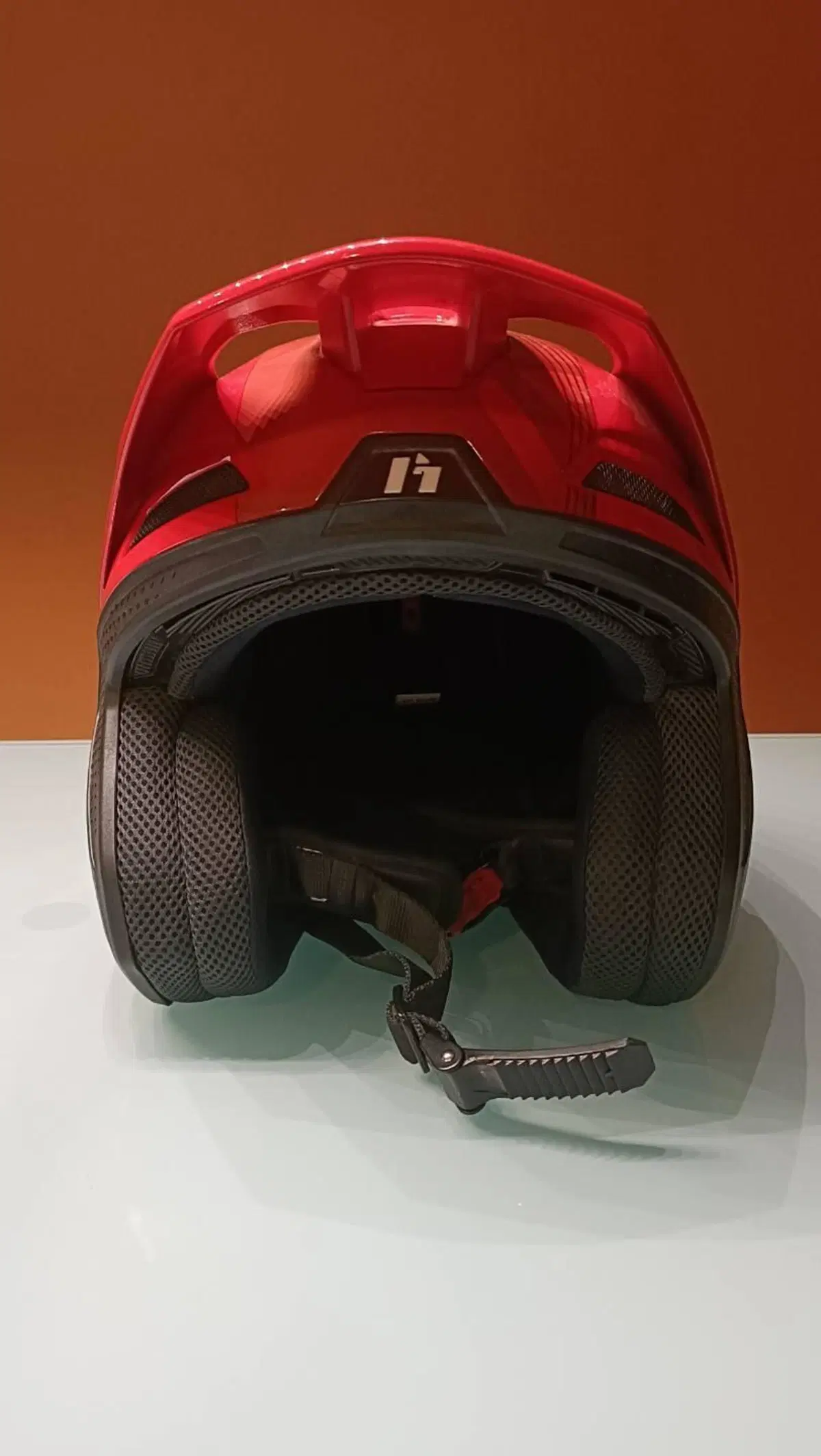 Casco trial Hebo GasGas Z4 fiberglass taglia S (2)