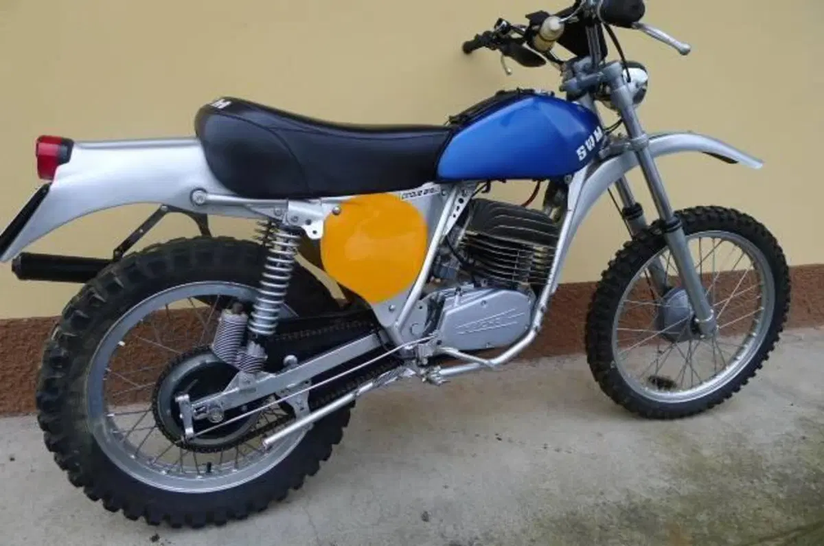 Swm 125 six days (2)