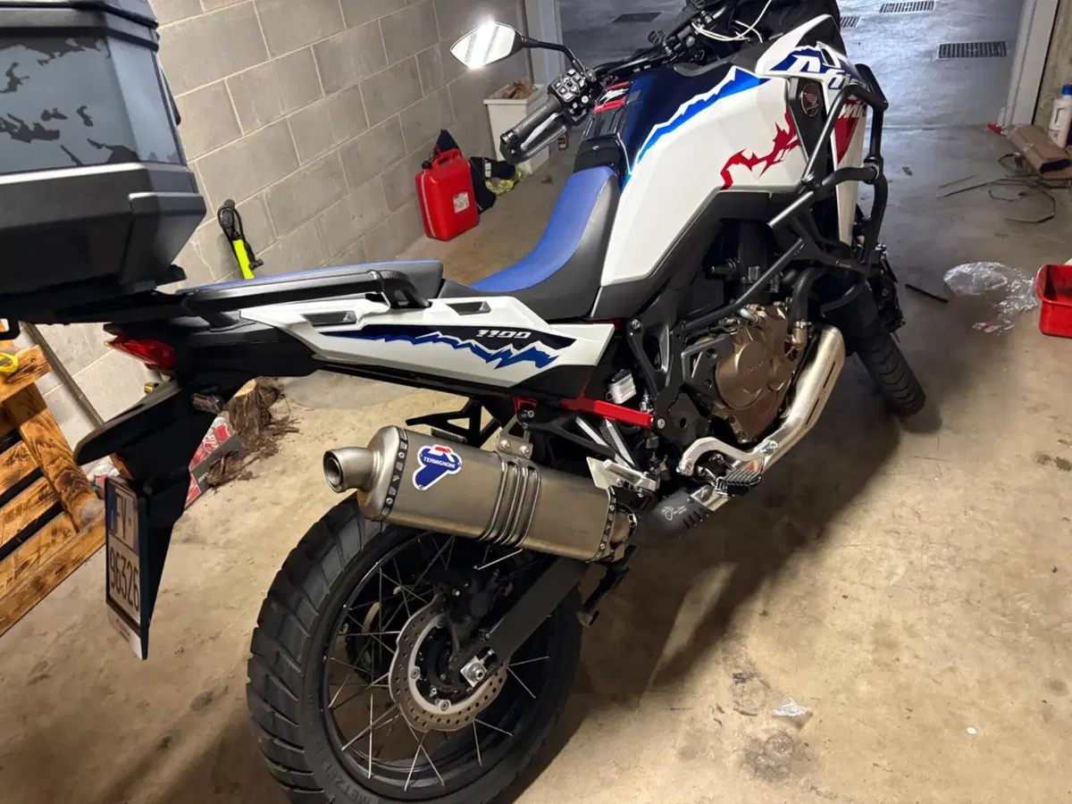 Honda Africa Twin CRF 1100L (2024 - 26)