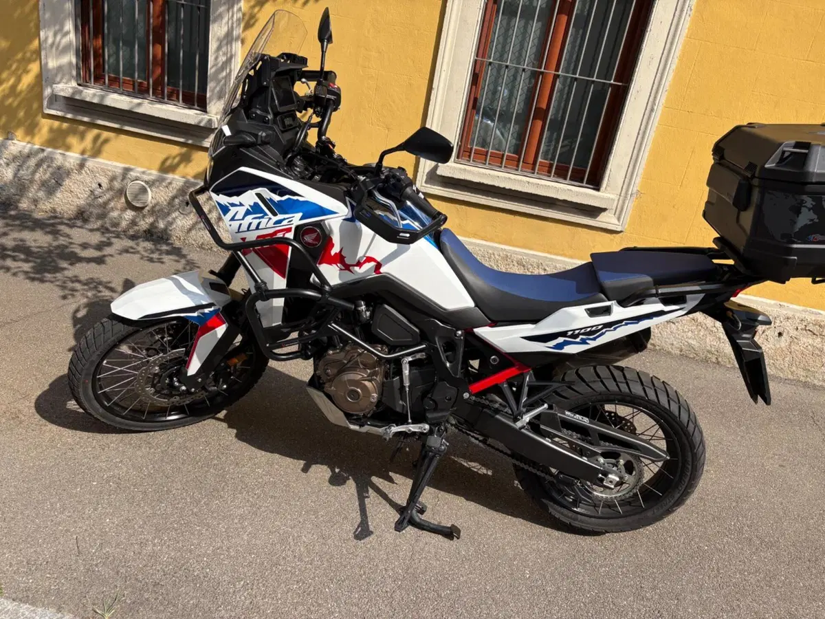 Honda Africa Twin CRF 1100L (2024 - 26) (4)