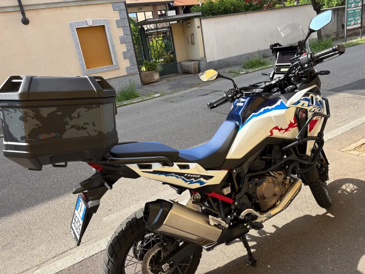 Honda Africa Twin CRF 1100L (2024 - 26) (5)