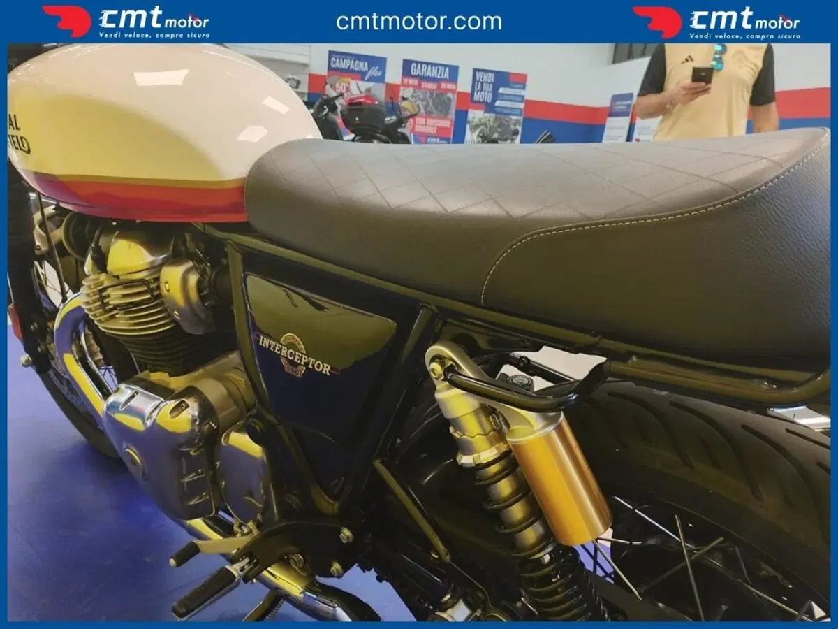 Royal Enfield Interceptor 650 (2021 - 26) (12)