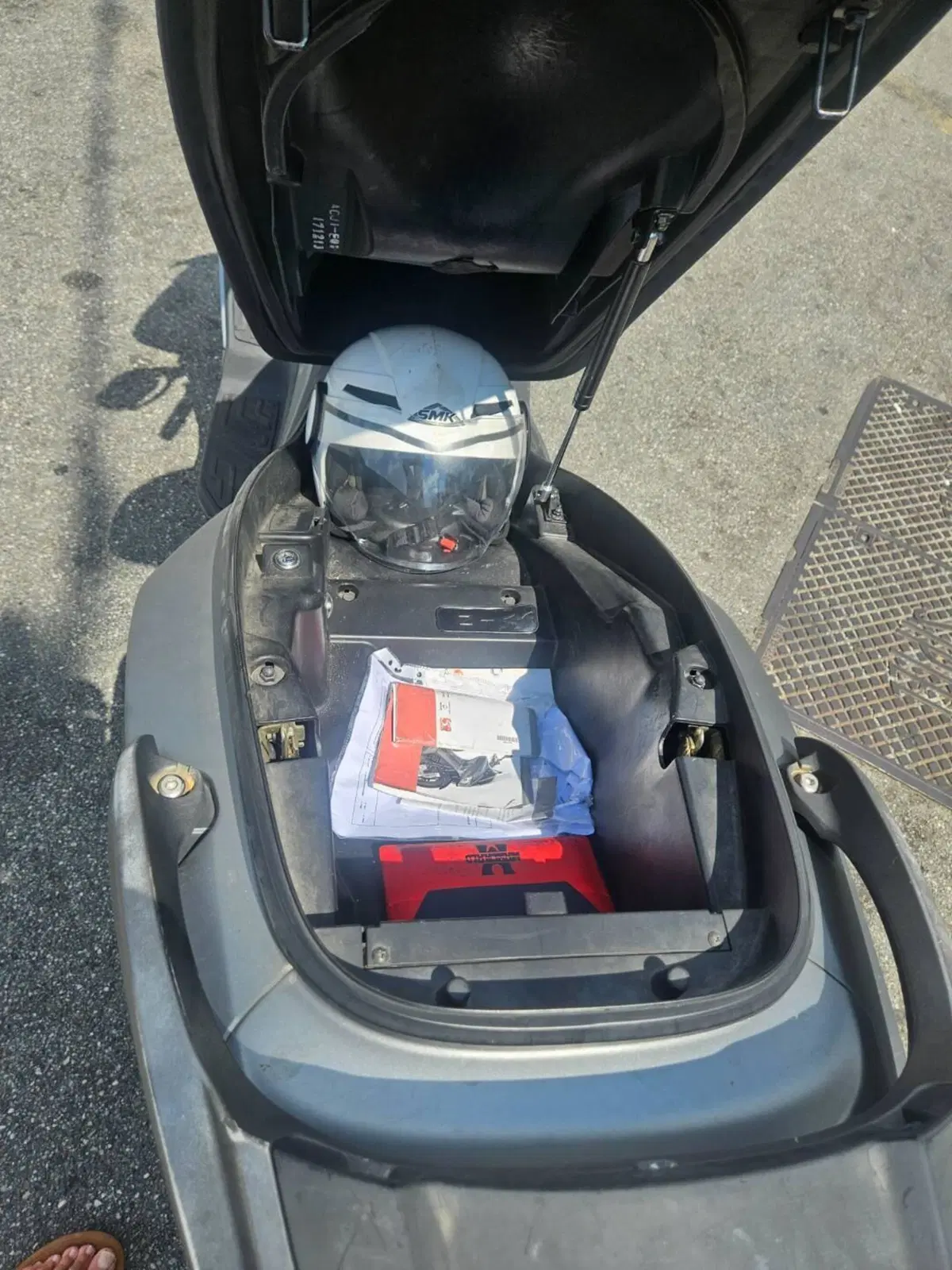 Kymco X-Town 300i ABS (2016 - 20) (7)