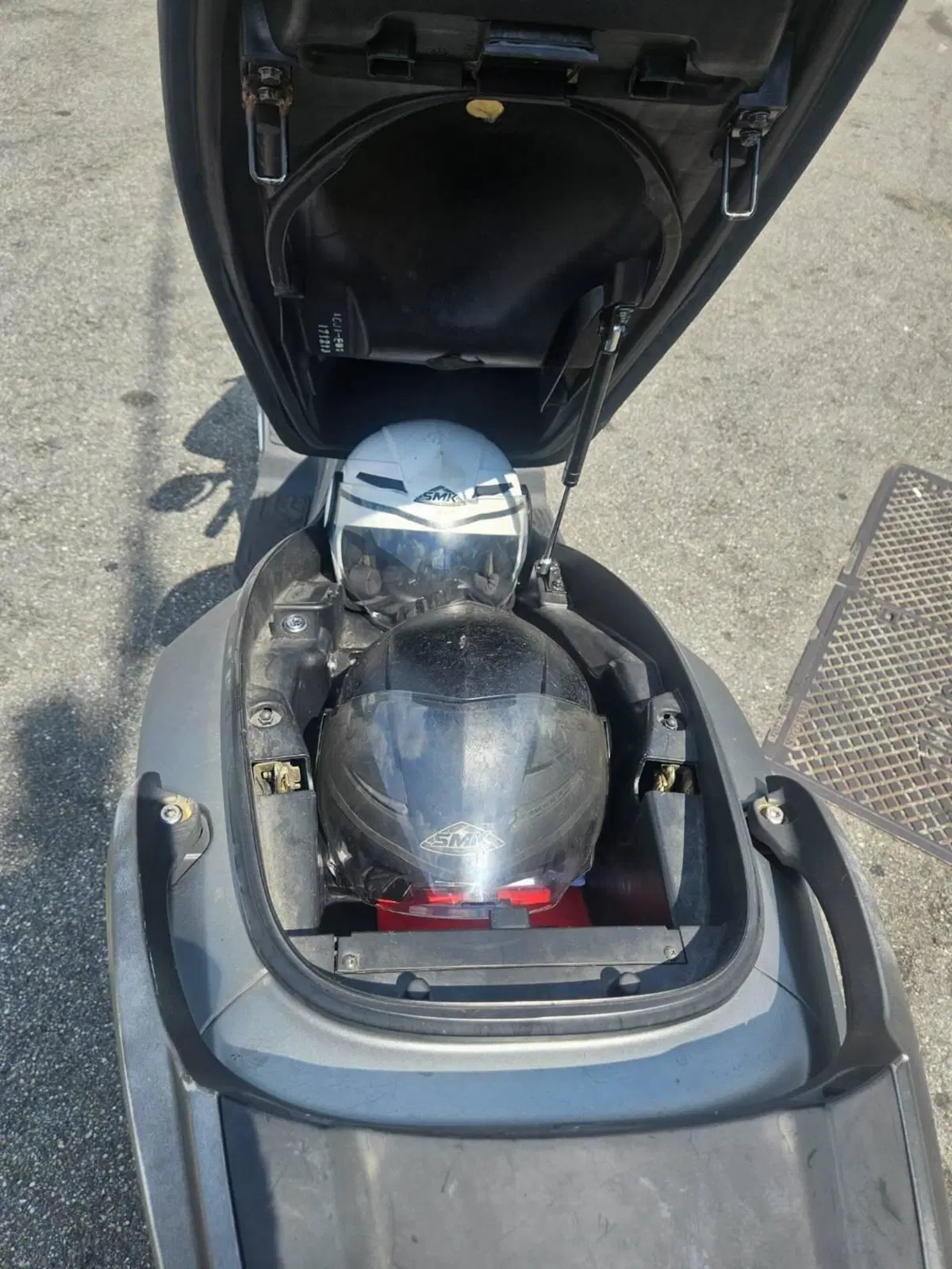 Kymco X-Town 300i ABS (2016 - 20) (8)