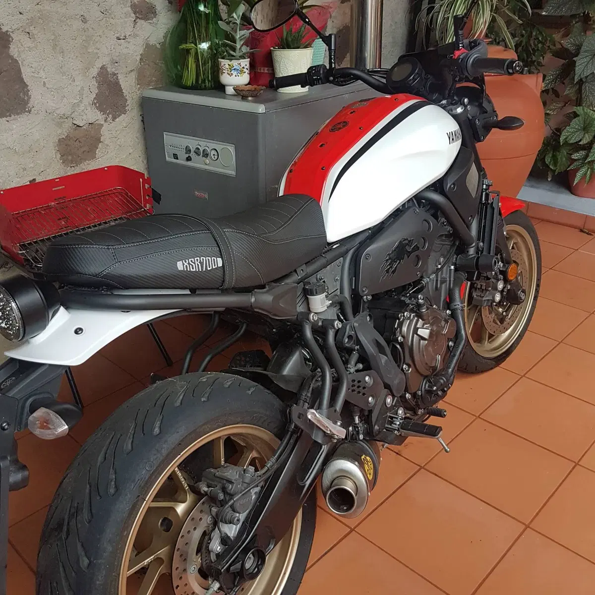 Yamaha XSR 700 (2021) (5)