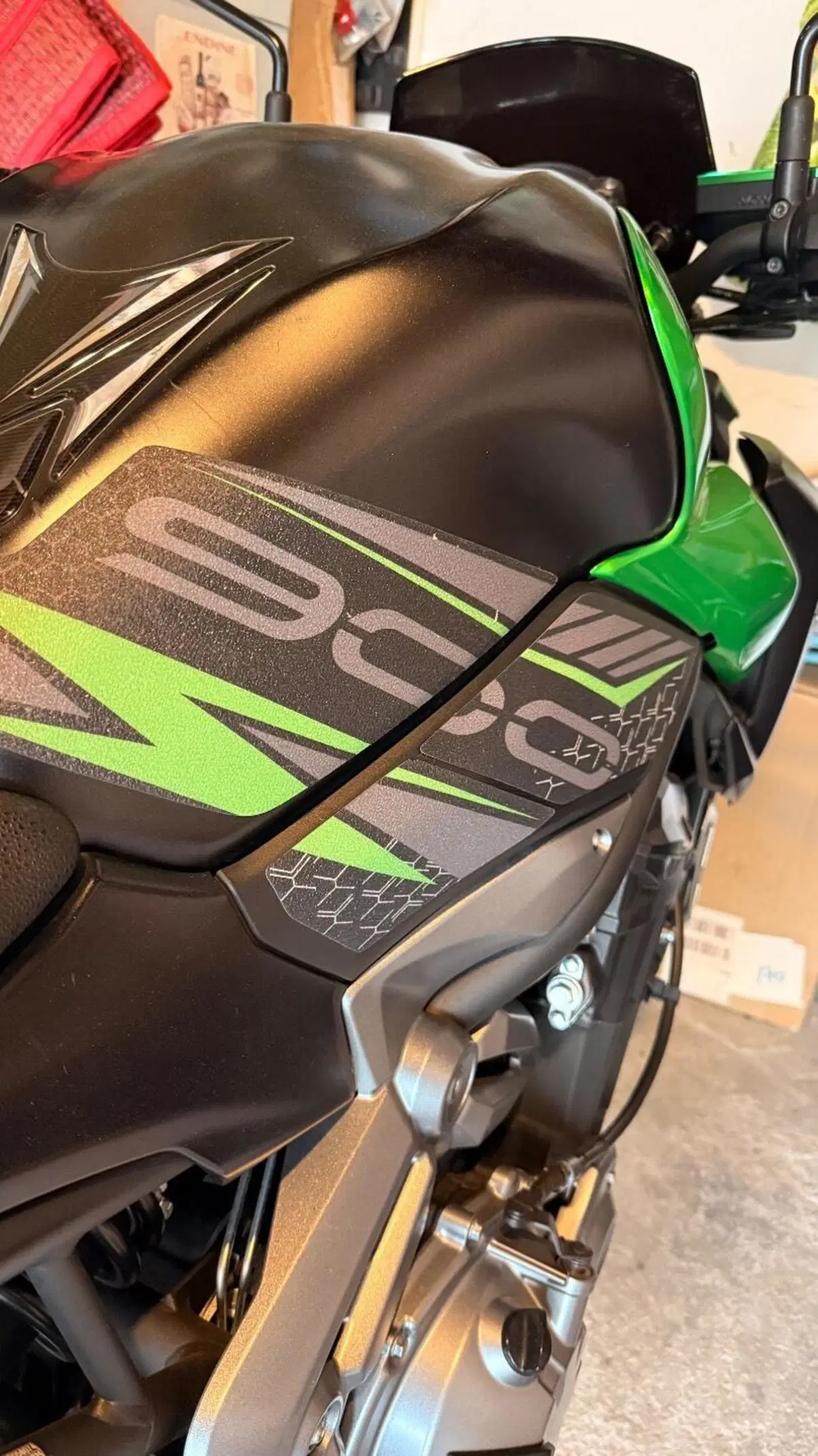 Kawasaki Z 900 (2017 - 18) (10)