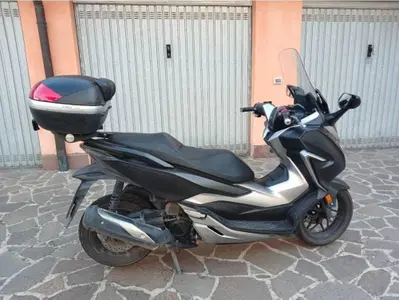 Honda Forza 300 ABS (2018 - 20) usata