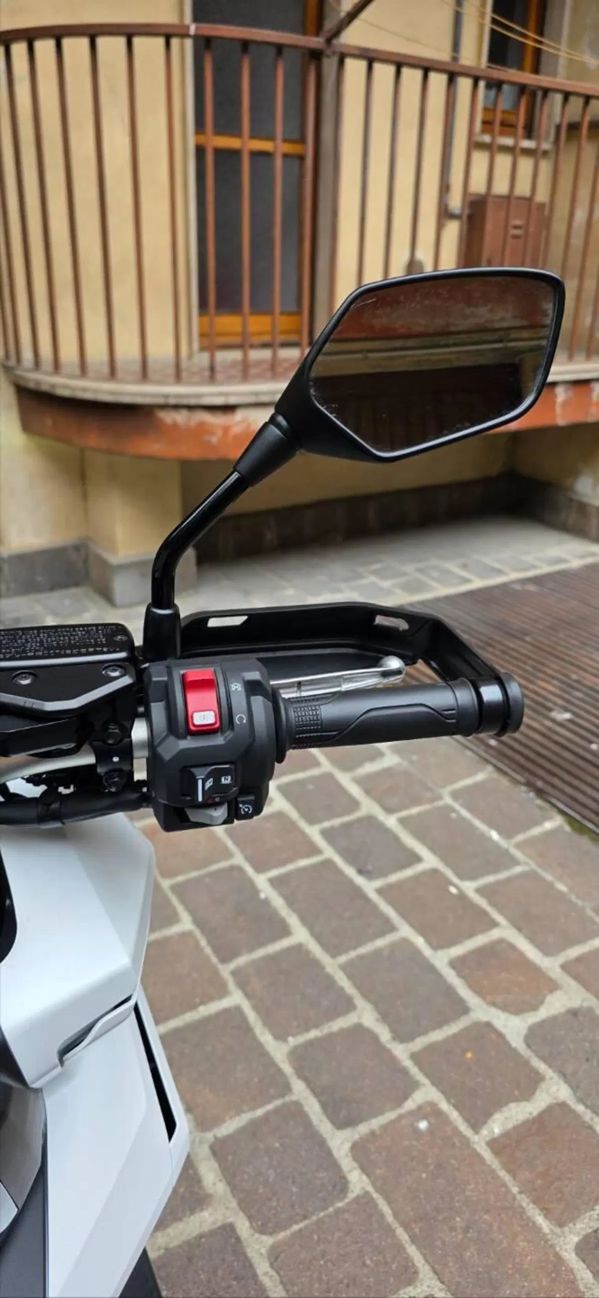 Honda X-ADV 750 Special Edition (2026 - 27) (7)