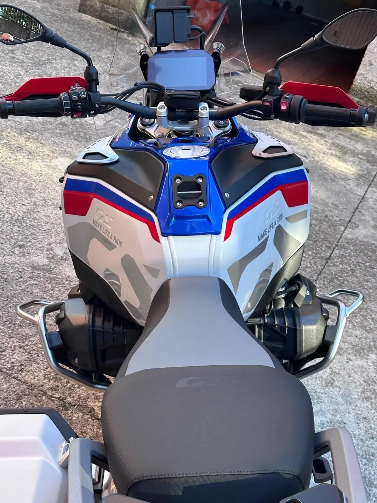 Bmw R 1300 GS Adventure Trophy (2025 - 26) (5)
