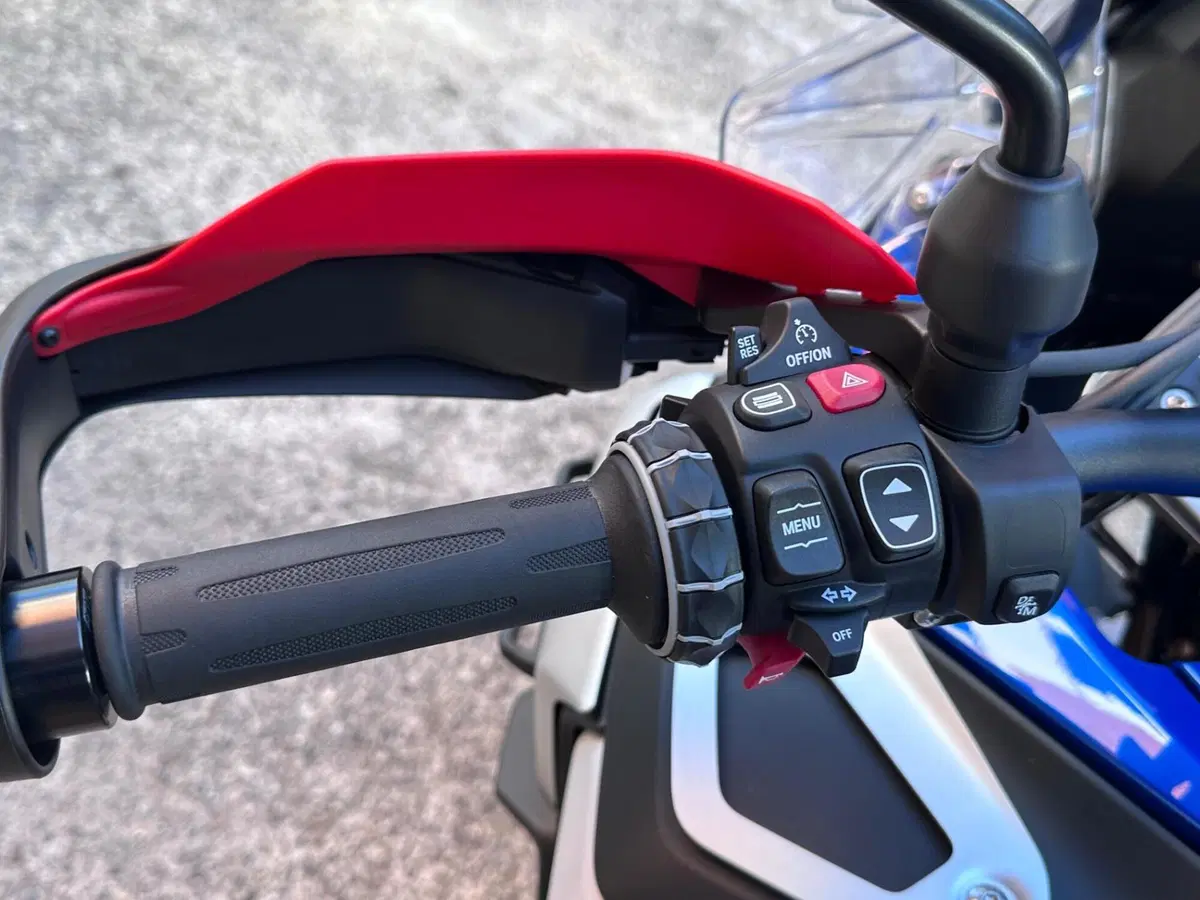 Bmw R 1300 GS Adventure Trophy (2025 - 26) (11)
