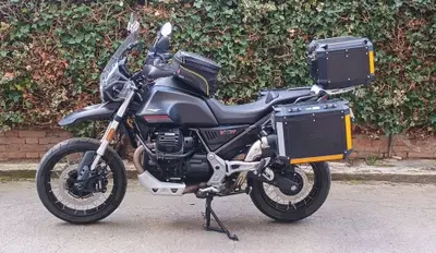 Moto Guzzi V85 TT (2021 - 23) usata
