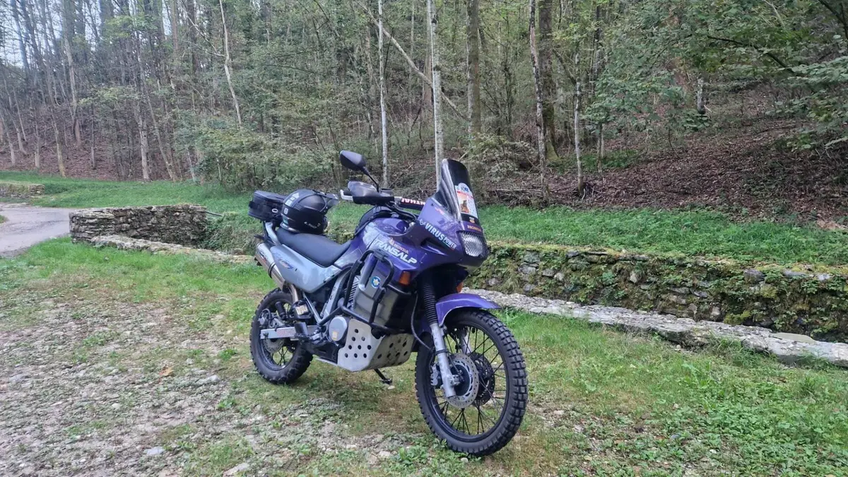 Honda Transalp XL 600V (1997 - 99) (3)