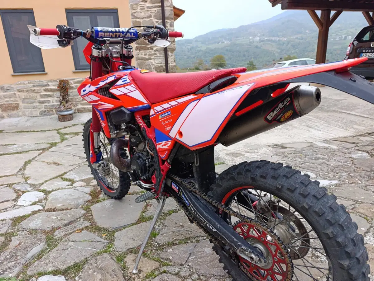 Betamotor RR 250 2T Enduro (2016) (7)