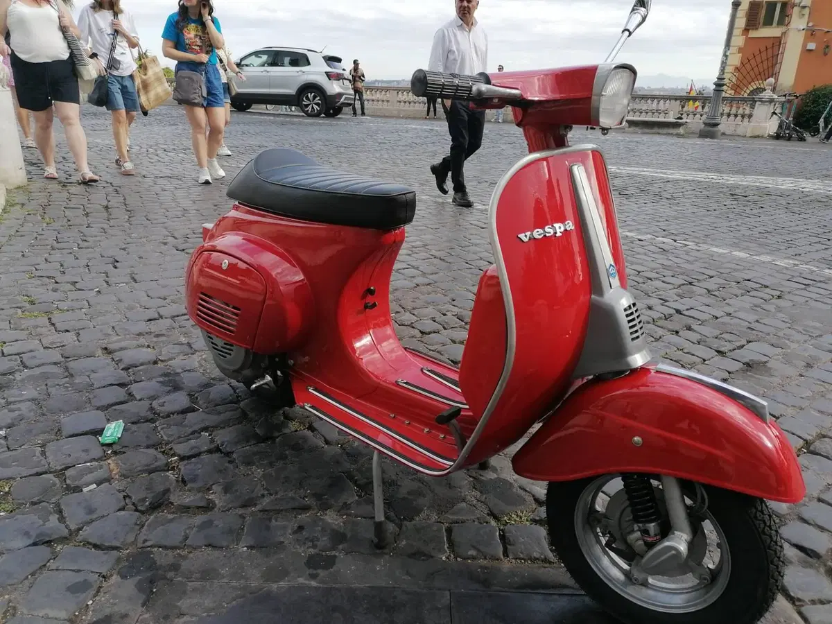 Piaggio VESPA 50 SPECIAL (8)