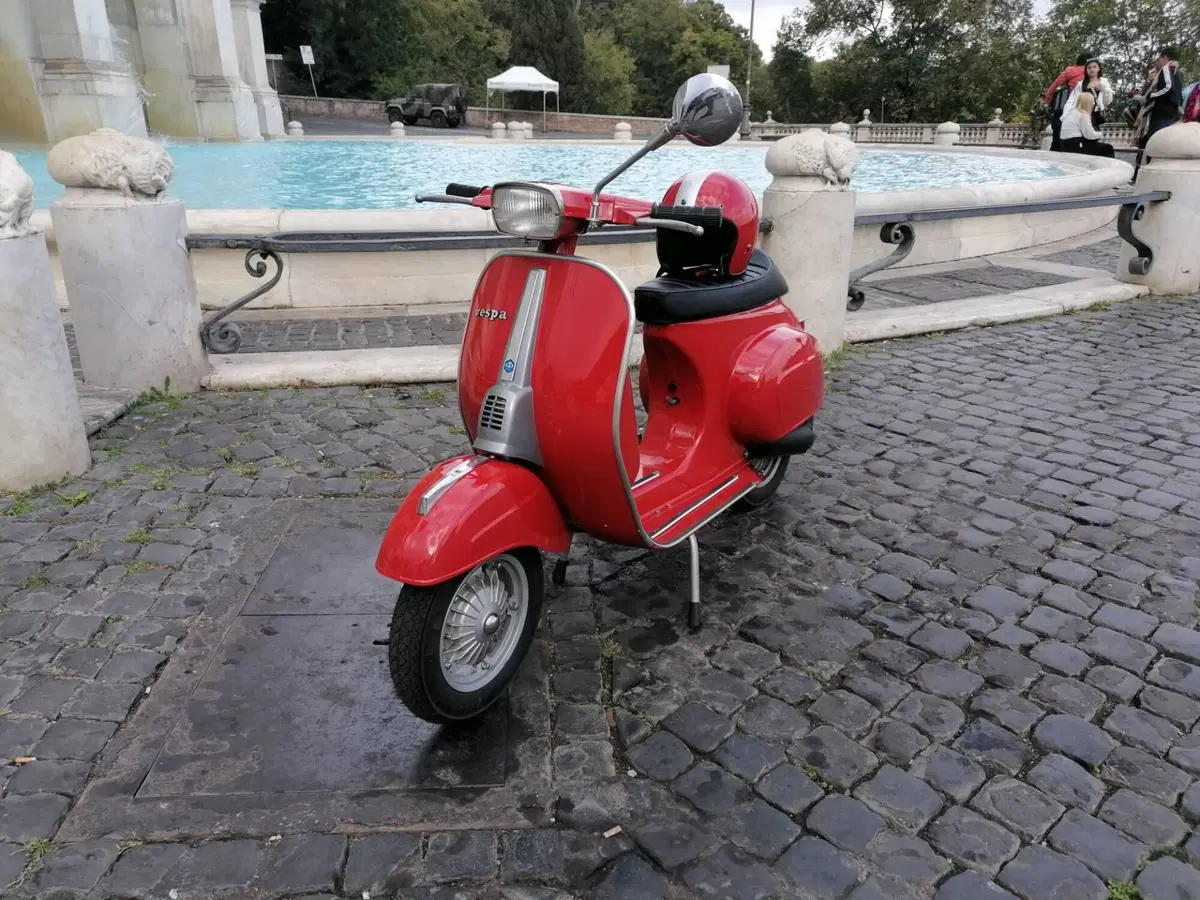 Piaggio VESPA 50 SPECIAL (10)