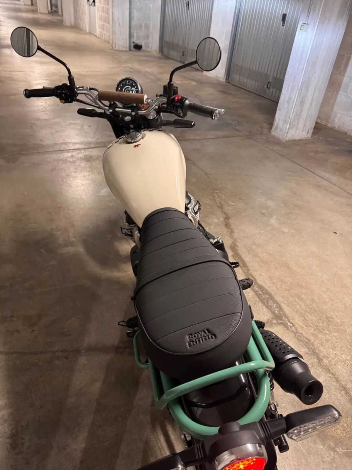 Royal Enfield Bear 650 (2025 - 26) (6)