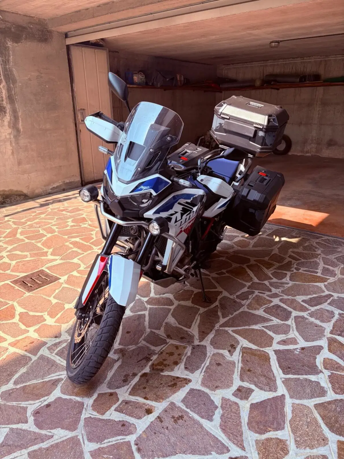 Honda Africa Twin CRF 1100L ES (2024 - 26) (3)