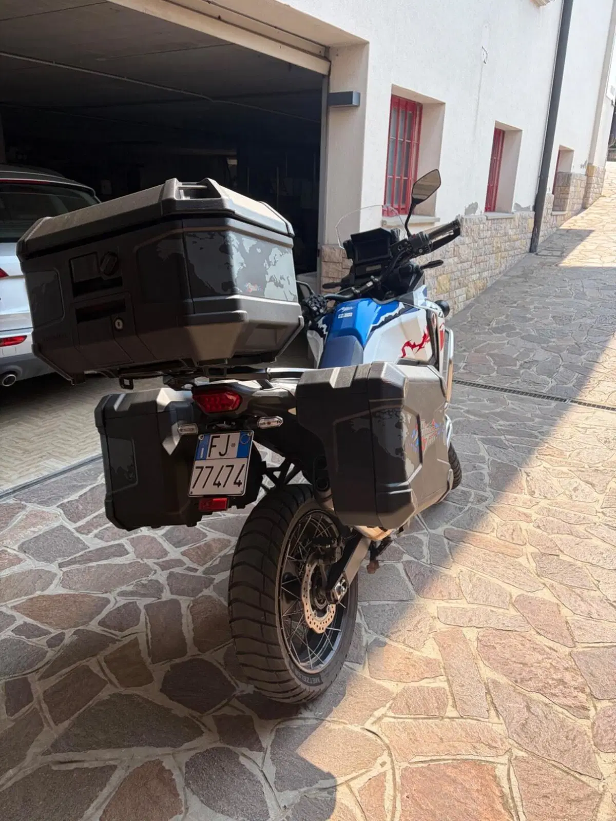 Honda Africa Twin CRF 1100L ES (2024 - 26) (4)