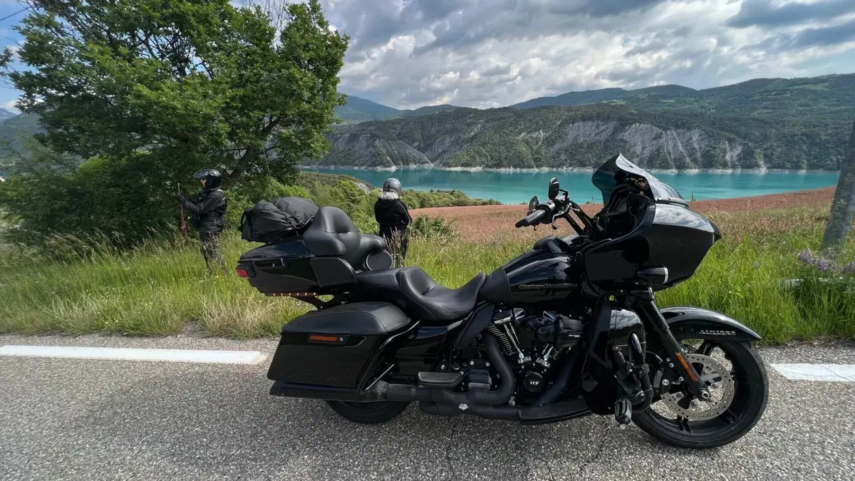 Harley-Davidson 114 Road Glide Limited (2020) - FLTRK (5)