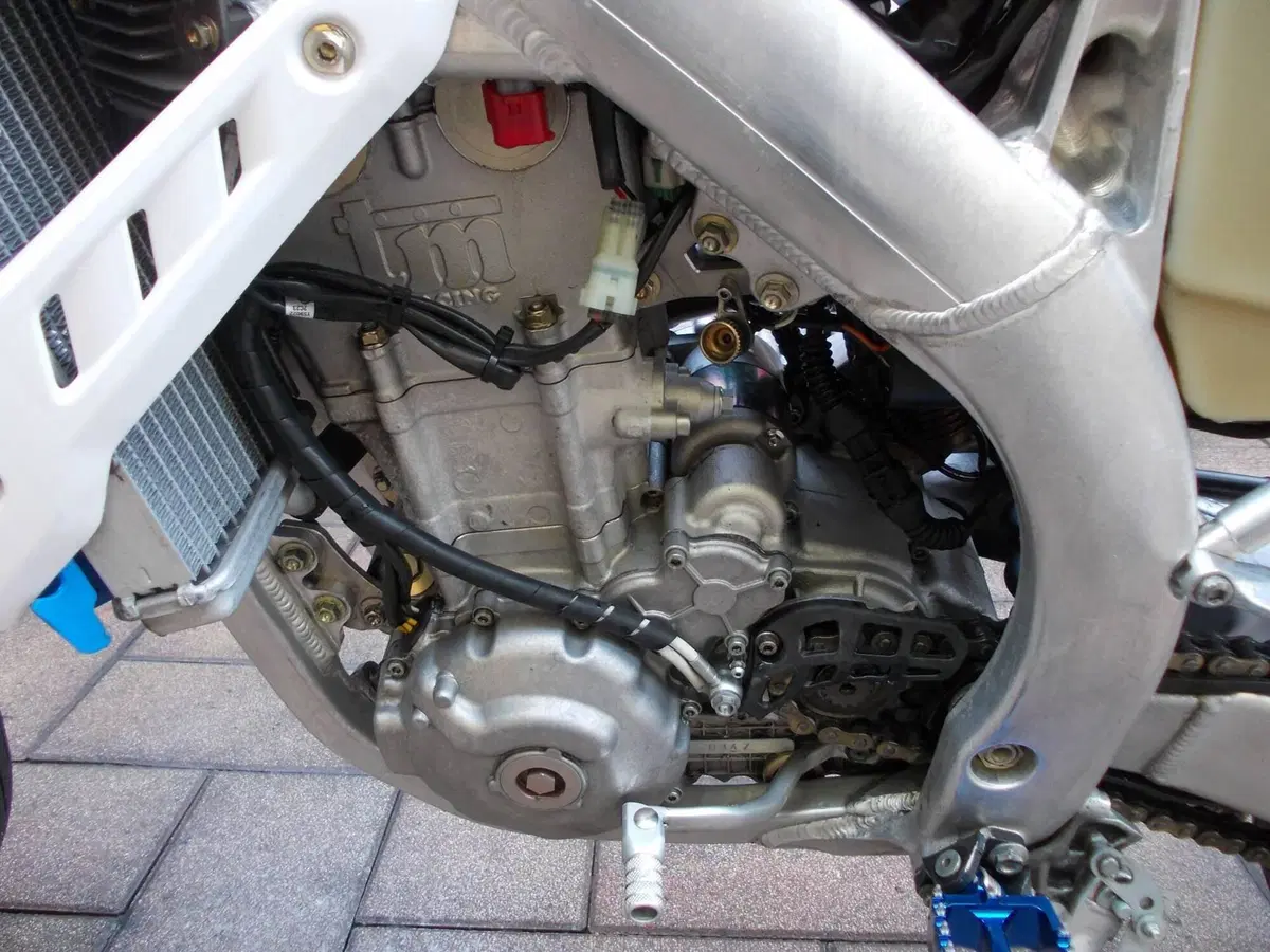 Tm Moto SMR 530 Fi 4t (2021 - 22) (3)