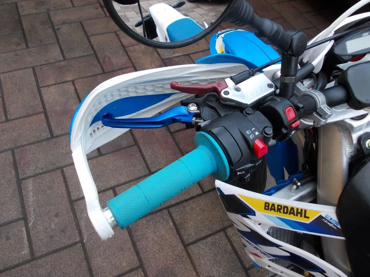 Tm Moto SMR 530 Fi 4t (2021 - 22) (9)