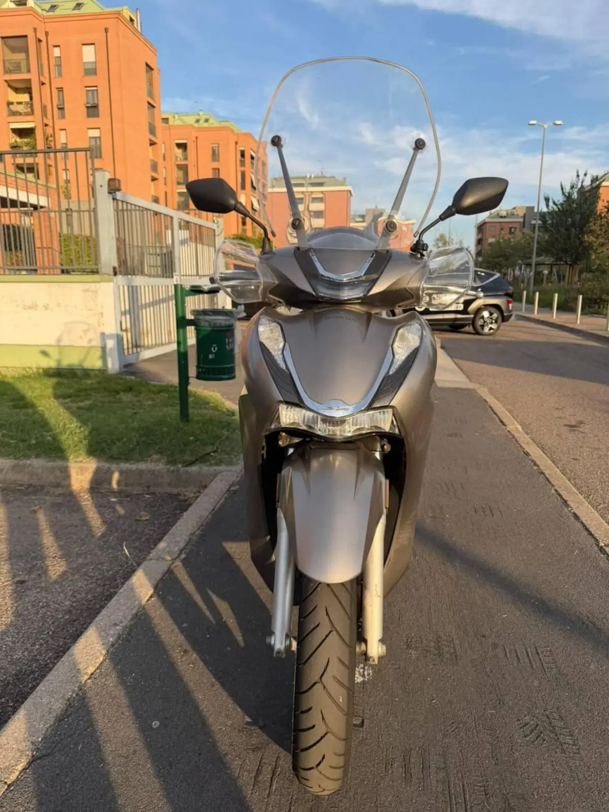 Honda SH 350 (2021 - 24) (6)