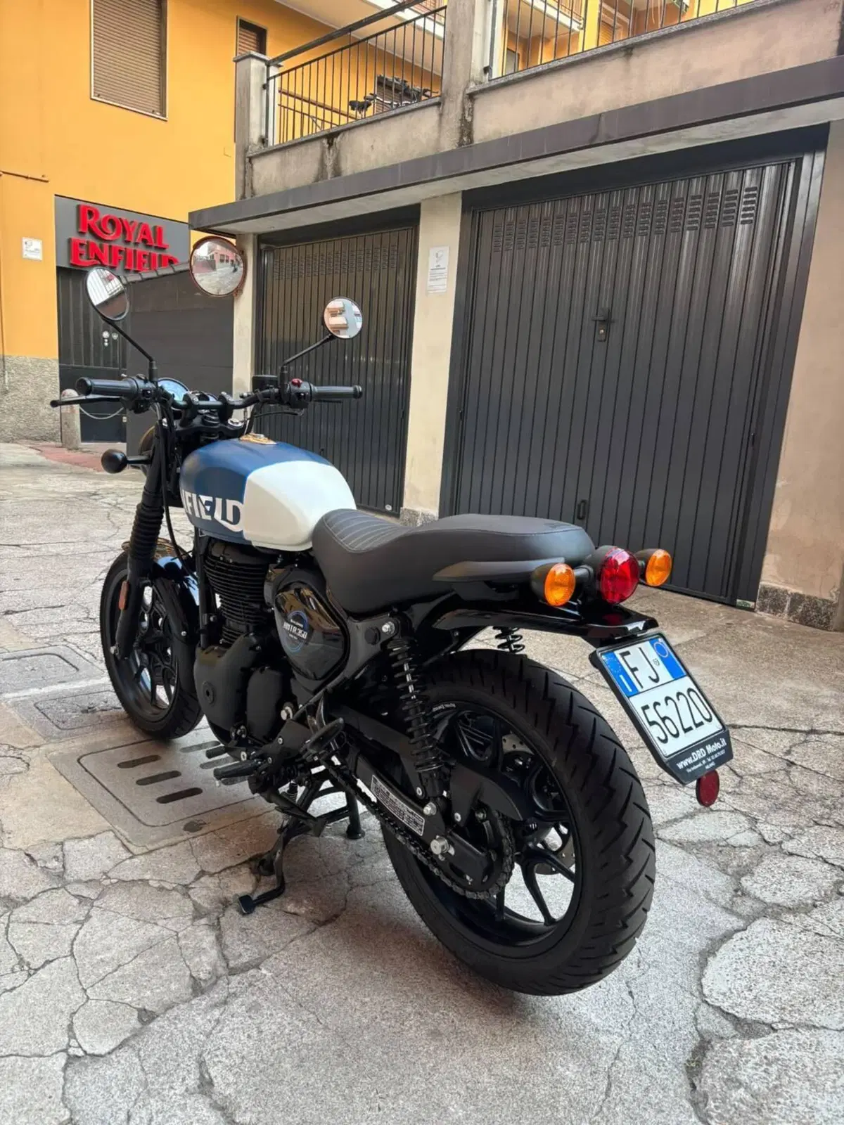 Royal Enfield HNTR 350 (2022 - 26) (2)