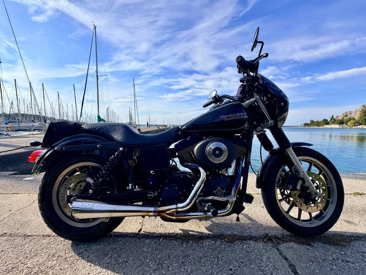 Harley-Davidson 1450 Super Glide T-Sport (2001 - 03) - FXDXT (4)