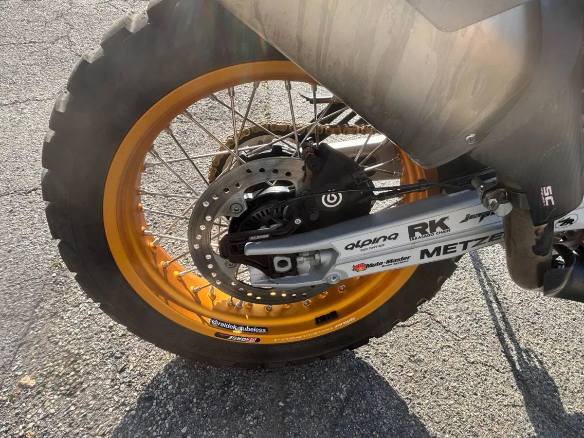 Aprilia Tuareg 660 Rally (2025 - 26) (17)
