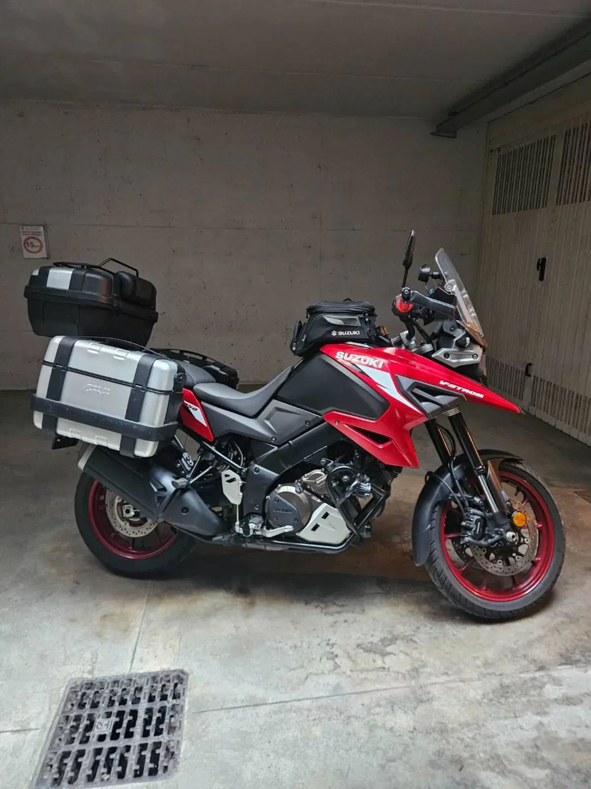 Suzuki V-Strom 1050SE (2023 - 24)